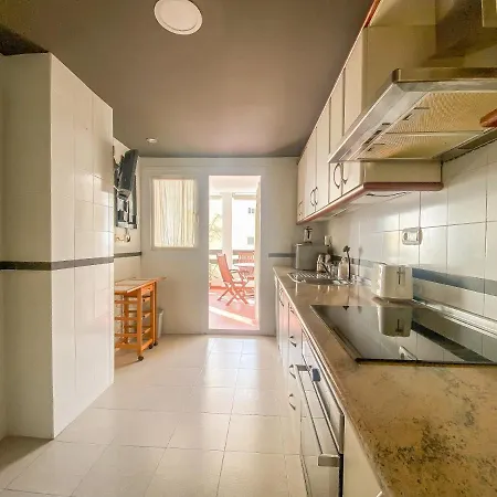 Port View - Puerto Blanco Apartment Estepona